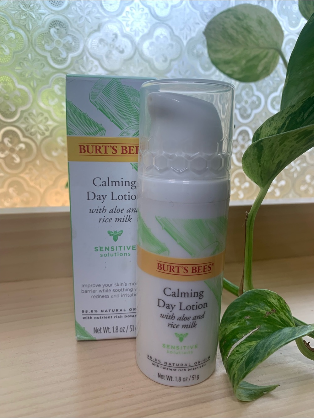 Burt's Bees Calming Day Lotion - New
